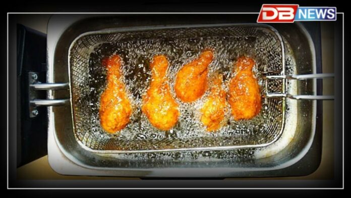 Oily Foods: তেলীয়া খাদ্য অবিহনে পেটলৈ ভাত নাযায় নেকি ?