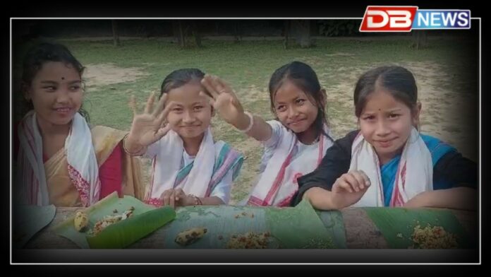 saraswati puja 2025: বাগদেৱীৰ বন্দনাৰে মুখৰ মেৰমুখ উচ্চ মাধ্যমিক বিদ্যালয়ৰ