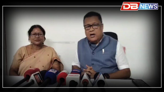 অধিক দায়বদ্ধতাৰে পঞ্চায়তীৰাজ ব্যৱস্থাত কাম কৰাৰ প্ৰতিশ্ৰুতি শিক্ষামন্ত্ৰী ৰণোজ পেগুৰ । Dr Ranoj Pegu