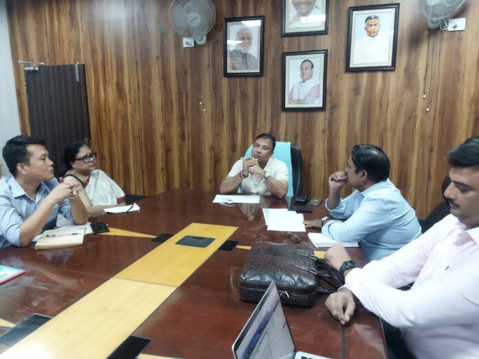 উদ্যোগ মন্ত্রী বিমল বড়াৰ অধ্যক্ষতাত এডভান্টেজ অসম ২.০ৰ প্ৰস্তাৱৰ পৰ্যালোচনা । Bimal Bora
