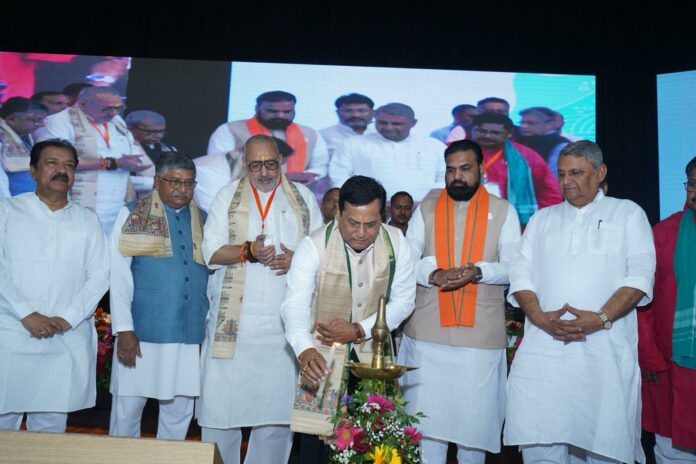 ১৬ জুন, ২০২৫ । Sarbananda Sonowal দেশৰ অভ্যন্তৰীণ জলপথ পৰিবহণ খণ্ডত এক নতুন অধ্যায় সূচনা কৰি কেন্দ্ৰীয় বন্দৰ, জাহাজ পৰিবহণ আৰু জলপথ মন্ত্ৰী সৰ্বানন্দ সোণোৱালে আজি গংগা নদীত (ৰাষ্ট্ৰীয় জলপথ-১) ভৱিষ্যৎ পৰিকাঠামো আৰু ক্ৰুজ পৰ্যটনৰ সম্ভাৱনাক ধৰি কেইবাটাও গুৰুত্বপূর্ণ পদক্ষেপ আৰু প্ৰকল্পৰ ঘোষণা কৰে।