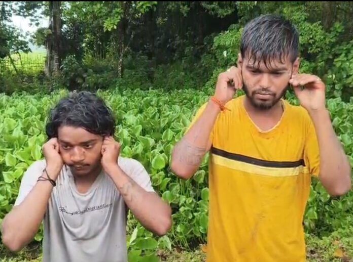 চোৰৰ বিলৈ; বিলাসী বাহনেৰে ছাগলী চুৰি কৰি ৰাইজৰ ৰোষত দুই চোৰ । Thief