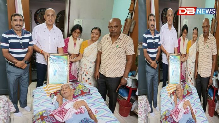 বৰ্ষীয়ান ক্ৰীড়া সাংবাদিক প্ৰেমধৰ শৰ্মাৰ স্বাস্থ্যৰ বুজ ল'লে পুলিন দাস স্মৃতি ৰক্ষা সমিতিয়ে