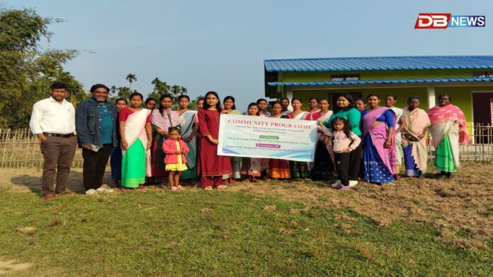 আদিবাসী-চাহ জনগোষ্ঠী মহিলাৰ মাজত ঋতুস্ৰাৱজনিত সমস্যাৰ ওপৰত সচেতনতা অভিযান