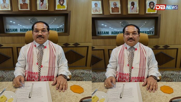 অসম কৃষি বিশ্ববিদ্যালয়ৰ নতুন উপাচাৰ্য হিচাপে দায়িত্ব গ্ৰহণ প্ৰফেছৰ ড° দীপজ্যোতি ৰাজখোৱাৰ