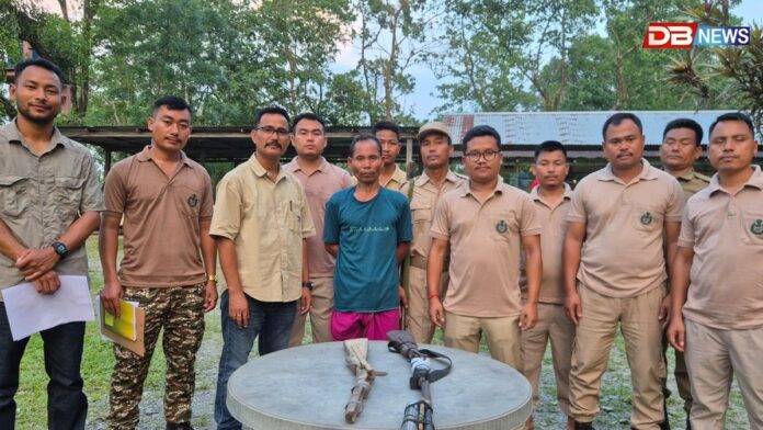 কচুগাঁৱৰ ৰাইমনা ৰাষ্ট্ৰীয় উদ্যানত বন বিভাগৰ অভিযান, দুটা হস্তনিৰ্মিত বন্দুকসহ চোৰাং চিকাৰীক গ্ৰেপ্তাৰ
