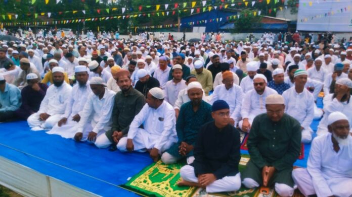 ঈদ উল আজহা উদযাপন তেজপুৰৰ ইছলাম ধৰ্মাৱলম্বী লোকৰ