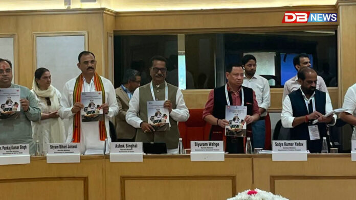 কেন্দ্ৰীয় স্বাস্থ্য পৰিষদৰ বৈঠকত স্বাস্থ্যমন্ত্ৰী অশোক সিংহল ডিজিটেল স্বাস্থ্য ব্যৱস্থা শক্তিশালী কৰিবলৈ নতুন পদক্ষেপৰ শুভাৰম্ভ