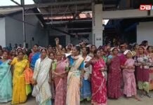 ৰহাৰ আমচৈ চাহ বাগিছাত শ্ৰমিকৰ প্ৰতিবাদ ৰহাৰ আমচৈ চাহ বাগিছাত শ্ৰমিকৰ প্ৰতিবাদ