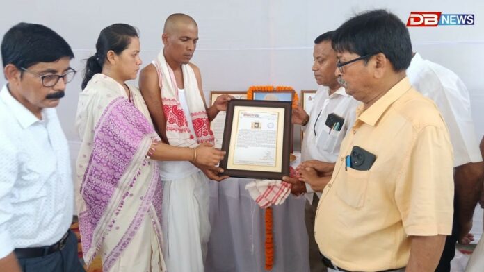 কামৰূপ জিলাৰ জ্যেষ্ঠ সাংবাদিক দিলীপ দাসলৈ ৰাজহুৱা শ্ৰদ্ধাঞ্জলি