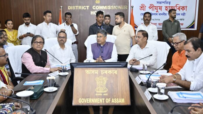হোজাই আৰু নগাঁও জিলাৰ অভিভাৱক মন্ত্ৰীৰ দায়িত্ব গ্ৰহণ মন্ত্ৰী পীযুষ হাজৰীকাৰ । Pijush Hazarika