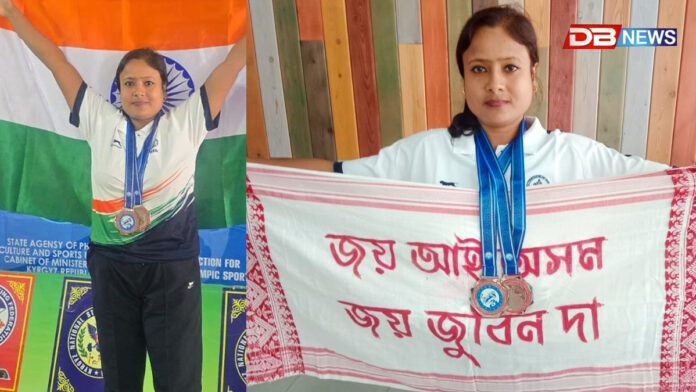 বিশ্ব ষ্ট্ৰেংথলিফটিং চেম্পিয়নশ্বিপত মাজবাটৰ কৰৱী ডেকাৰ সাফল্য