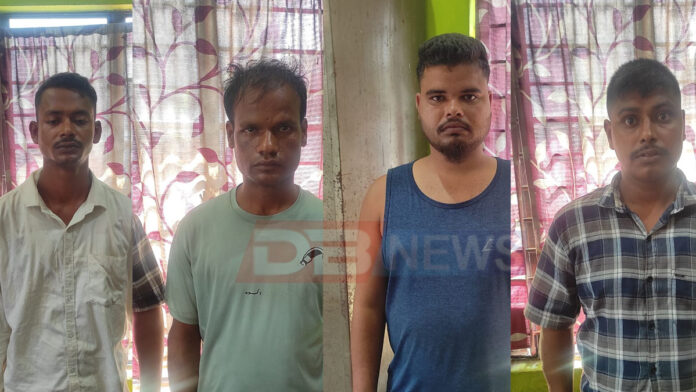 ফ্লিপকাৰ্টৰ বাহন ৰখাই পুতলা পিষ্টল দেখুৱাই লুটিছিল সামগ্ৰী
